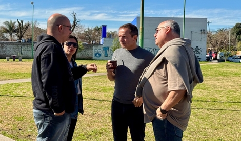 Campana Noticias | El Intendente y su equipo conversaron con vecinos ...