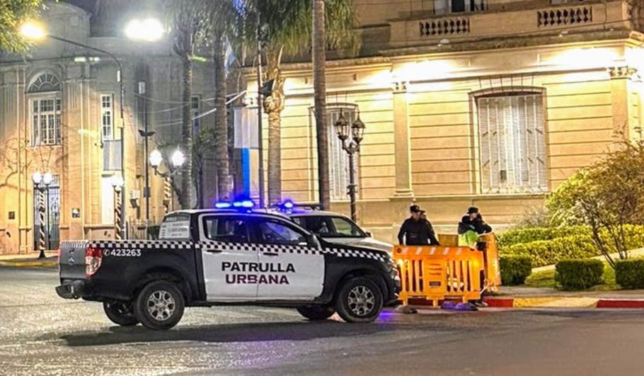 Campana Noticias | Falsa alarma de bomba en la Municipalidad