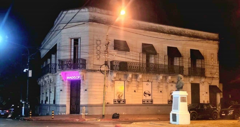 Sin Foto
