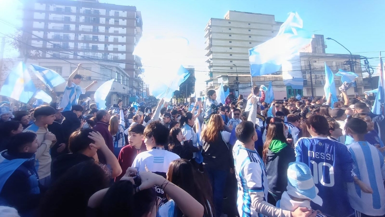 Sin Foto