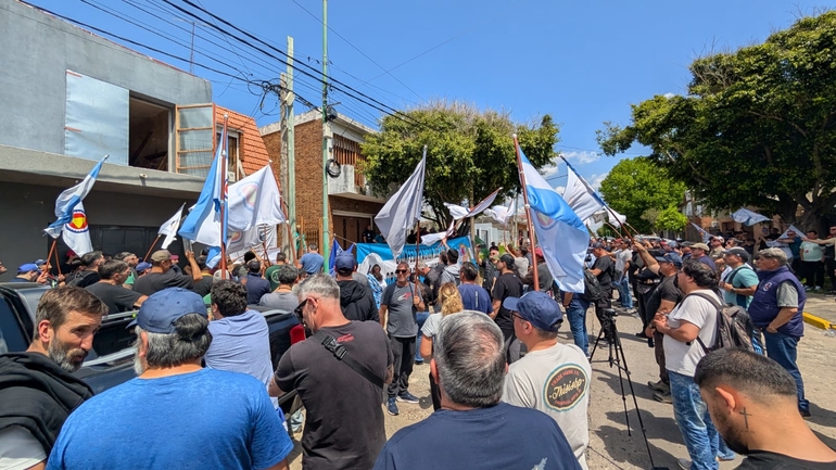 Sin Foto