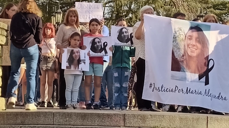 Sin Foto