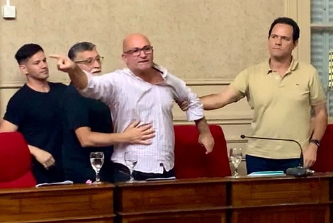 Sin Foto