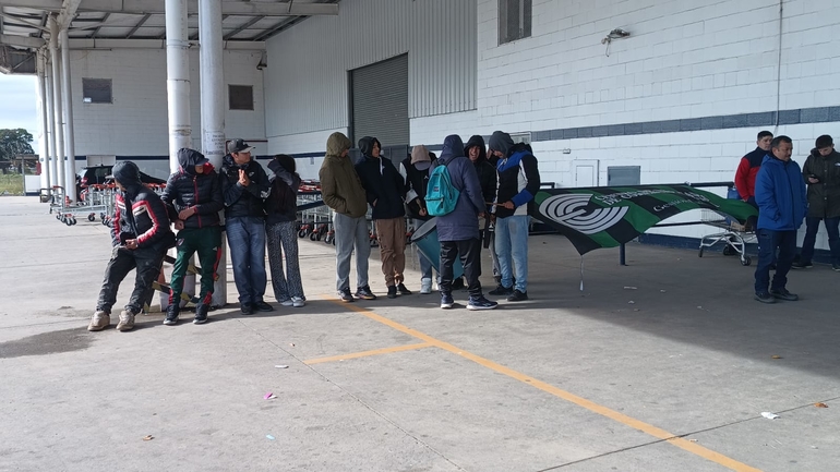Sin Foto