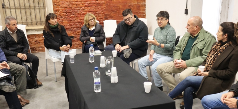 Sin Foto