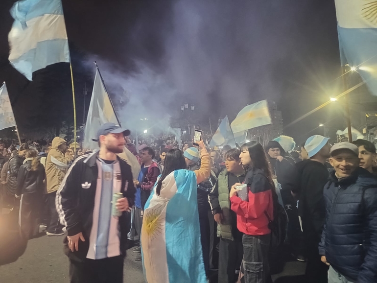 Sin Foto