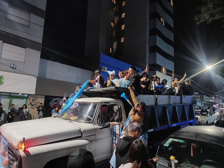 Sin Foto