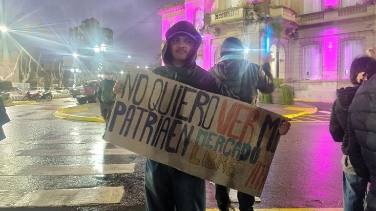 Sin Foto