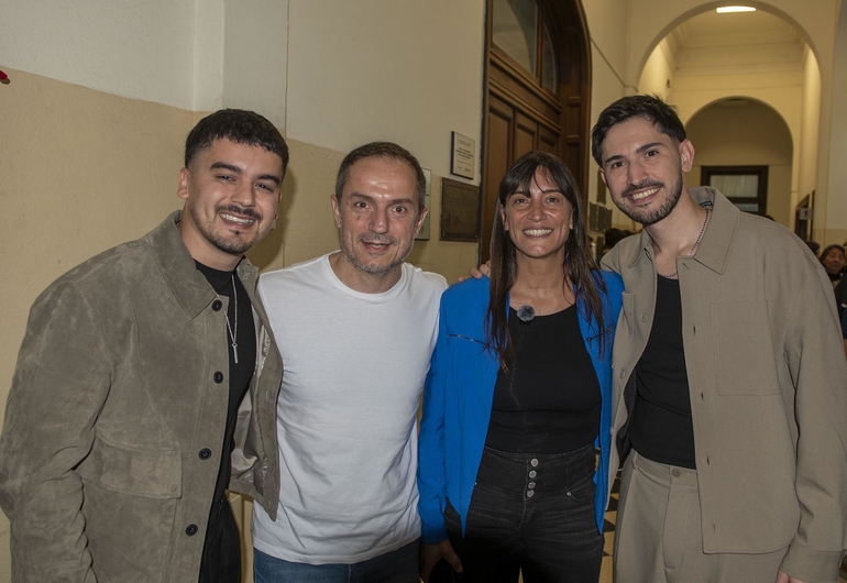 Sin Foto