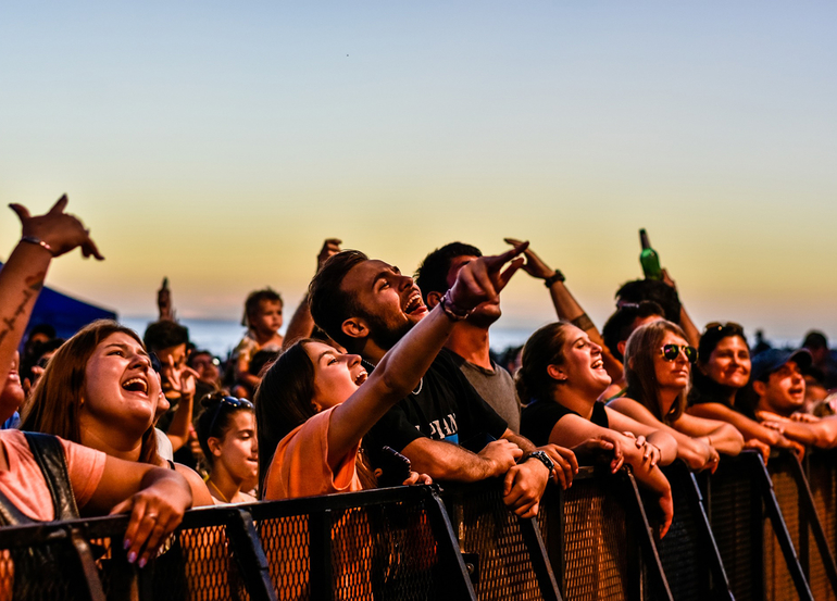 Sin Foto